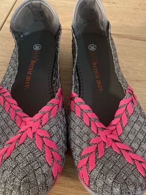 bernie mev. Silver Woven Flats with Pink Braided Trim